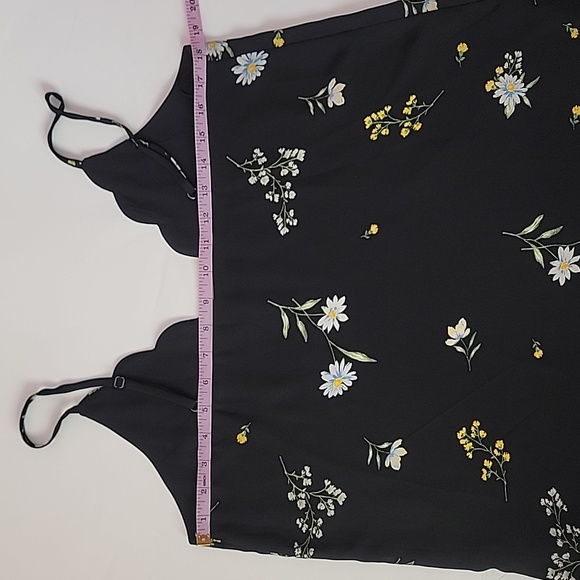 SOCIALITE BLACK FLORAL BLOUSE/  M. - Picture 8 of 11